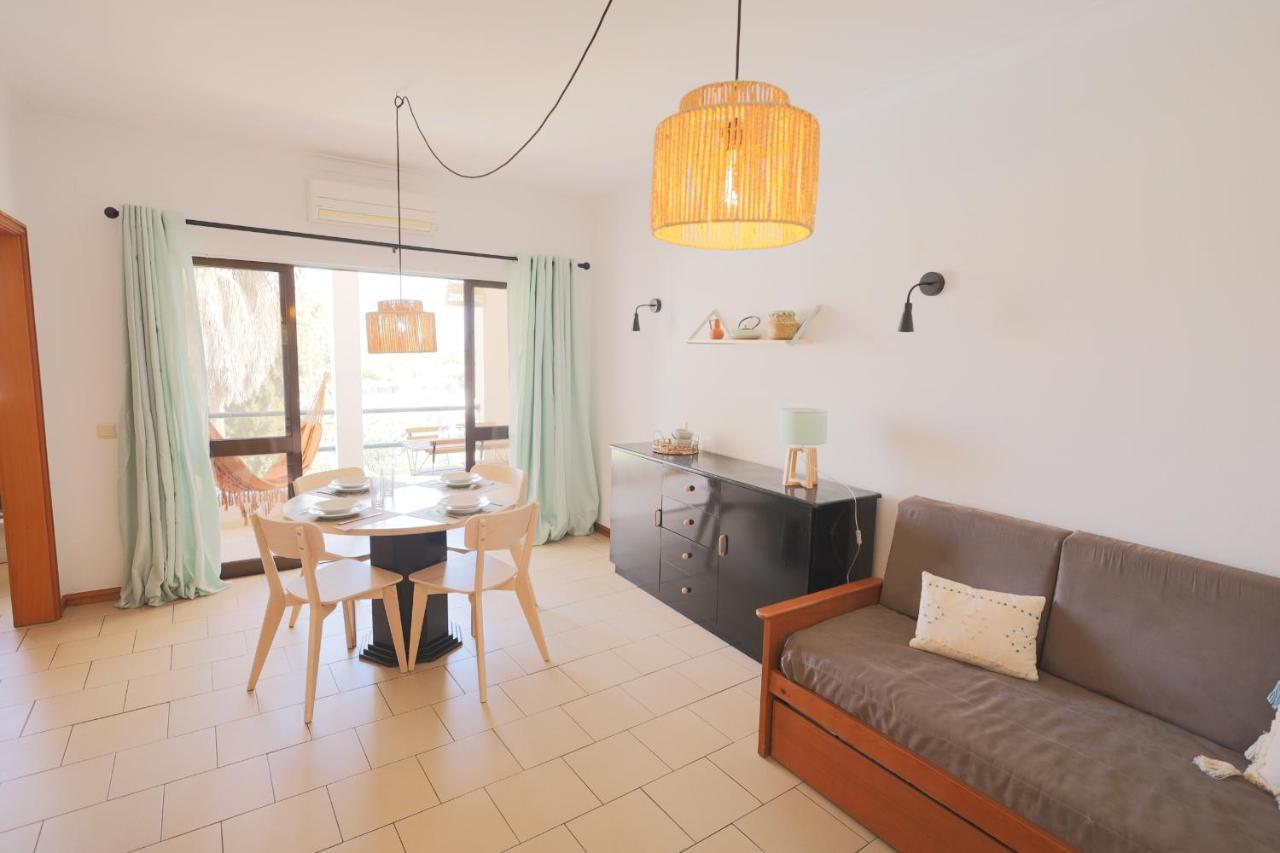 Apartamentos Ninho Das Gaivotas البوفيرا المظهر الخارجي الصورة