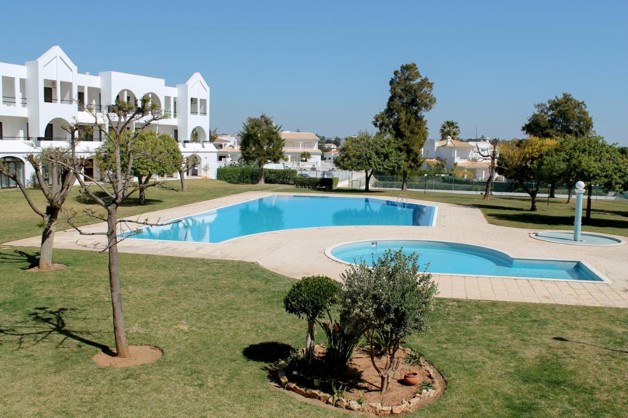 Apartamentos Ninho Das Gaivotas البوفيرا المظهر الخارجي الصورة