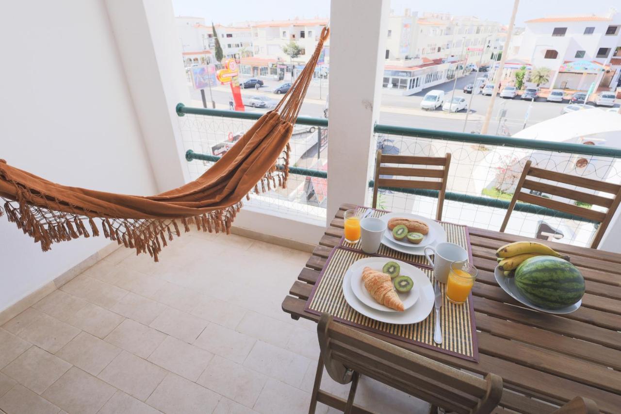 Apartamentos Ninho Das Gaivotas البوفيرا المظهر الخارجي الصورة
